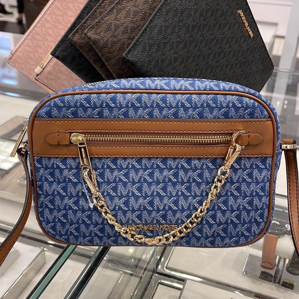 Michael Kors Jet Set Item Large East West Zip Chain Crossbody XBody 
Denim Multi